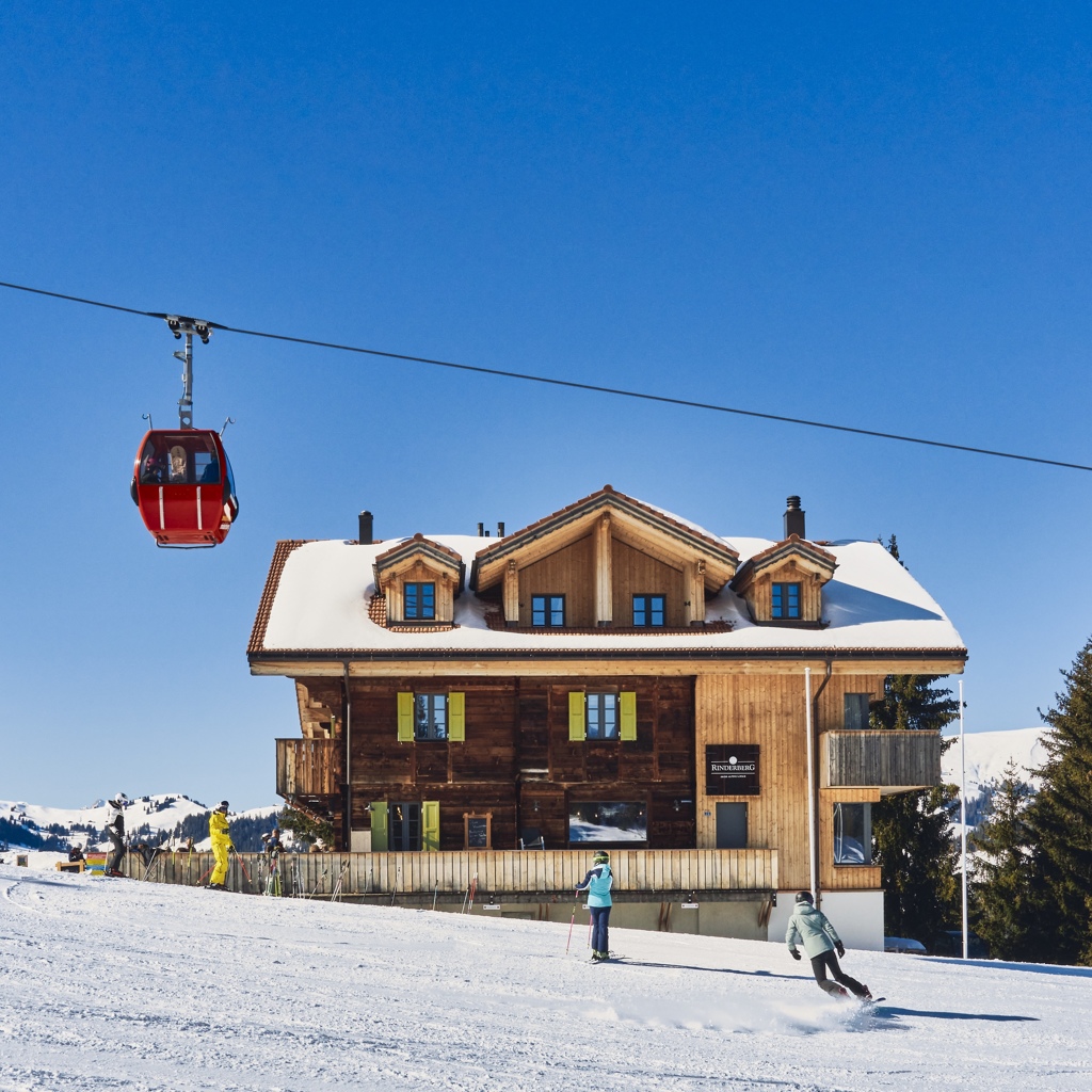 Snow Sports Hotels Guide, Switzerland Tourism